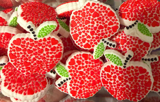 Apple w/ Hearts- Silicone Focal Bead