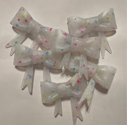 Straw Topper & Focal Bow - Silicone Bead